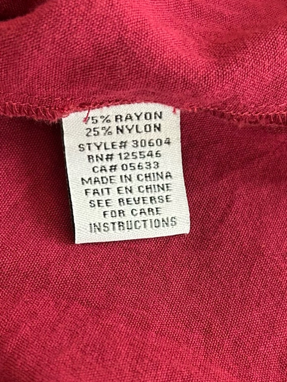 Habitat Button Down Long Sleeve Shirt Women’s SZ Medium in Burgundy‎ - Picture 6 of 6